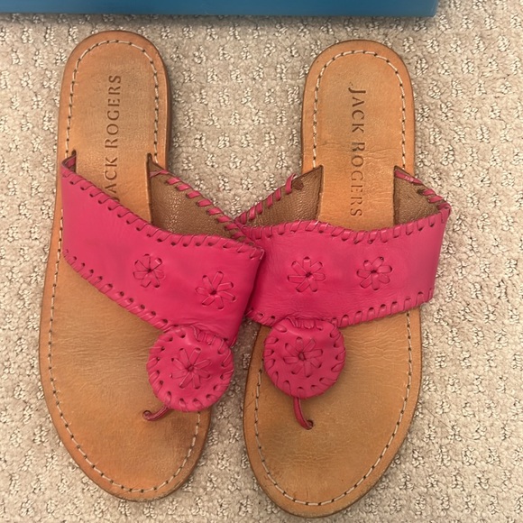 Jack Rogers Girls Jacks Flat Sandal color Fushia Size 5 in box - Picture 4 of 4